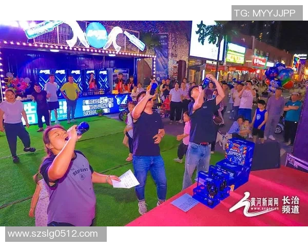 啤酒与足球的激情碰撞明星广告视频带你领略运动魅力与畅爽畅饮的完美结合